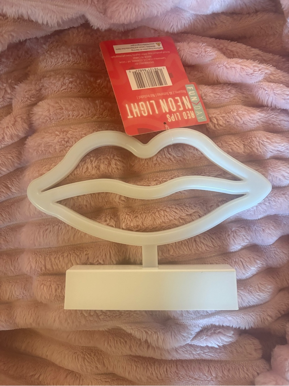 White Lip Neon Light Home Wall Decor